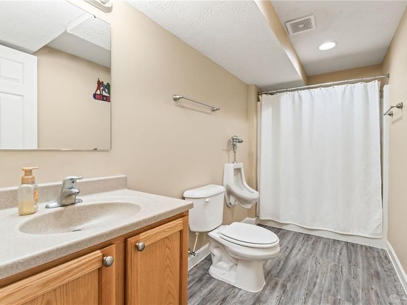 6143 Ross Road, Bethel Township, OH 45344 Photo 72