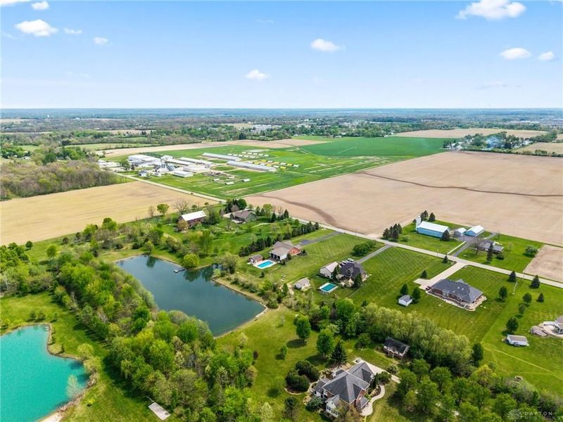 6143 Ross Road, Bethel Township, OH 45344 Photo 8