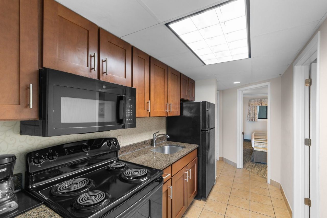 1105 S Ocean Blvd.  Photo 5