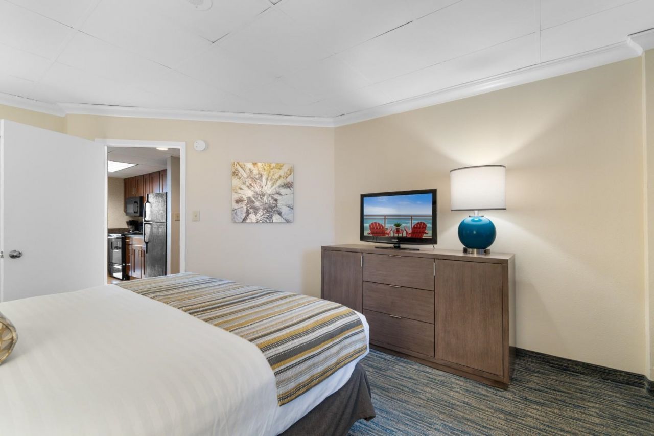 1105 S Ocean Blvd.  Photo 8