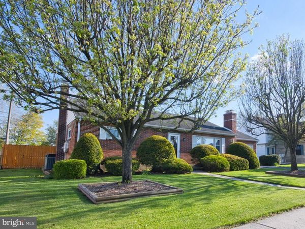 220 W PENN AVENUE, CLEONA, PA 17042