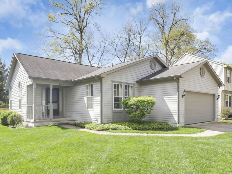 3345 Timber Oak Drive , Columbus, OH 43204 Photo 1