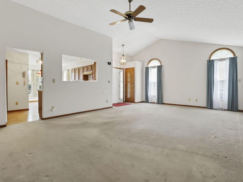 3345 Timber Oak Drive , Columbus, OH 43204 Photo 10