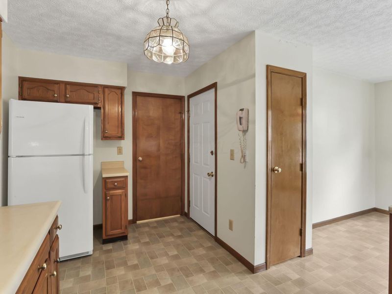 3345 Timber Oak Drive , Columbus, OH 43204 Photo 13