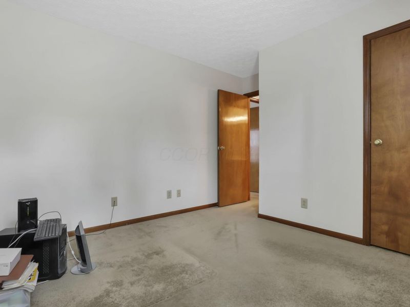 3345 Timber Oak Drive , Columbus, OH 43204 Photo 28