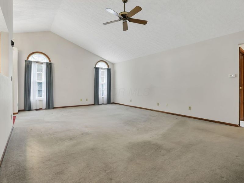 3345 Timber Oak Drive , Columbus, OH 43204 Photo 9