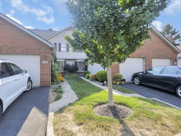 1143 Brookview Circle, Pickerington, OH 43147