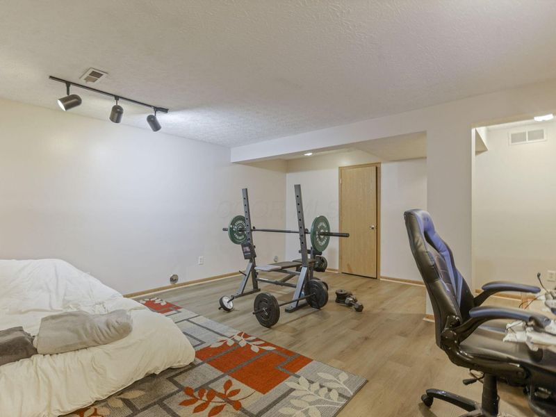 1143 Brookview Circle , Pickerington, OH 43147 Photo 20