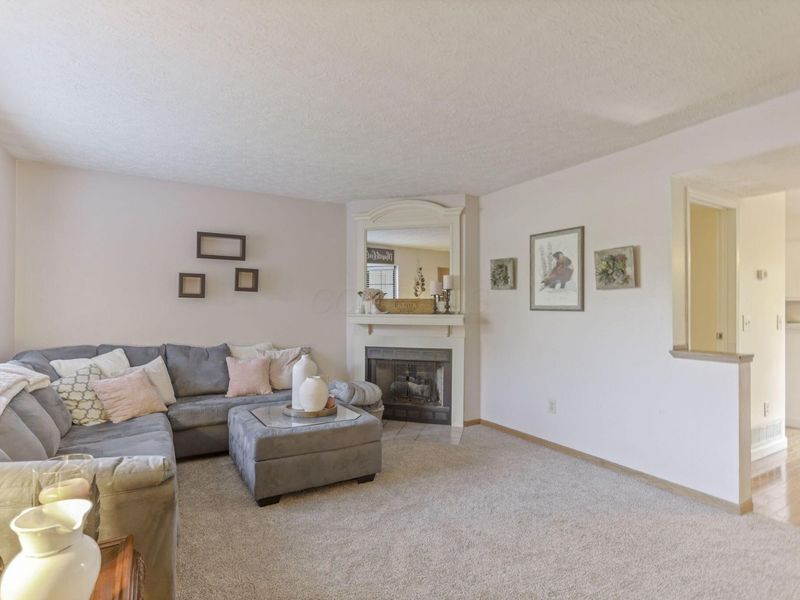 1143 Brookview Circle , Pickerington, OH 43147 Photo 6