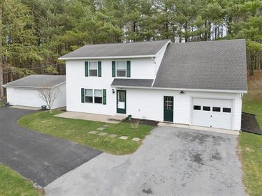 140 Budd Road , Newark, NY 14513