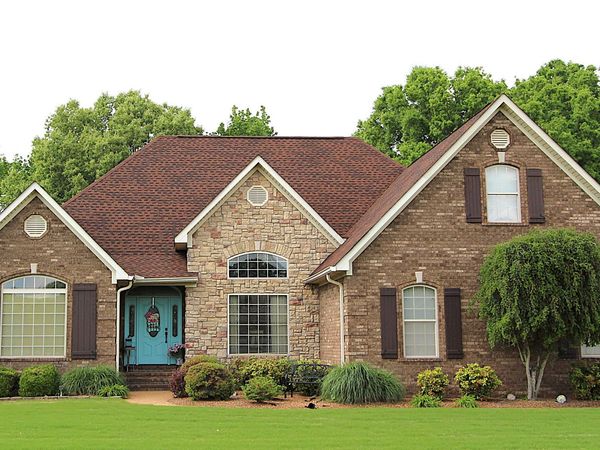 2017 Chickadee Drive , Milan, TN 38358