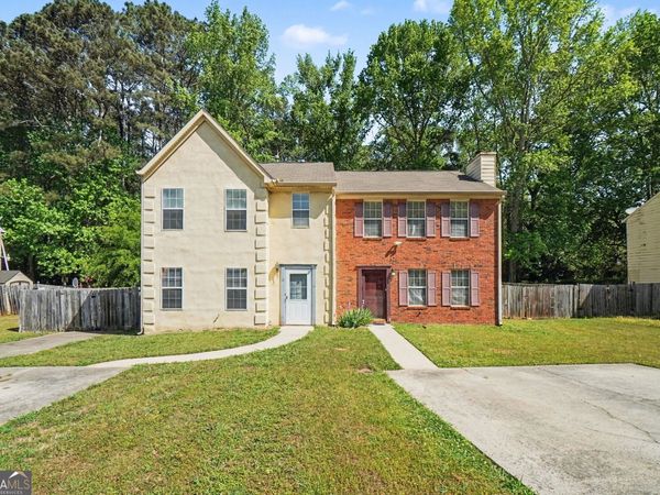 7965 Creekstone Way, Riverdale, GA 30274