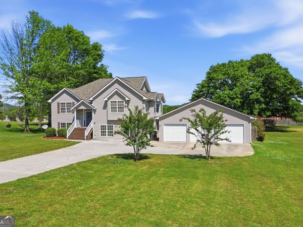 2334 Frettiesburg Drive, Rockmart, GA 30153