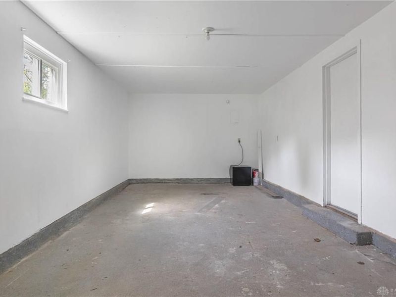 3629 Tait Road, Dayton, OH 45439 Photo 9