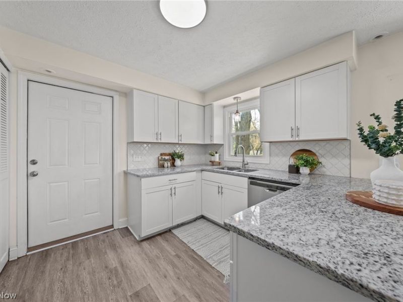 1259 Chandler Avenue SW, North Canton, OH 44720 Photo 16