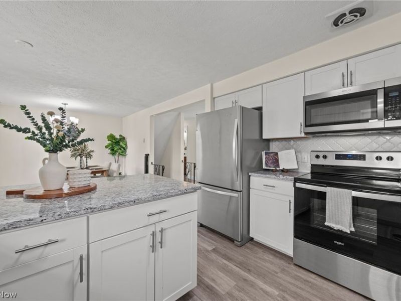 1259 Chandler Avenue SW, North Canton, OH 44720 Photo 18