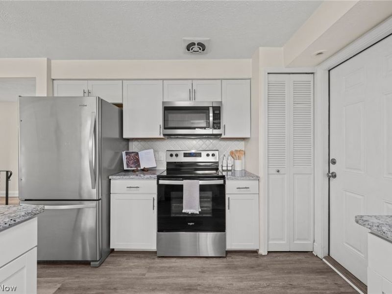 1259 Chandler Avenue SW, North Canton, OH 44720 Photo 19