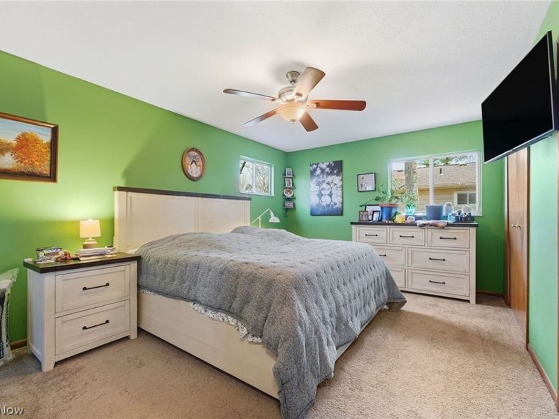 27491 Linwood Circle , North Olmsted, OH 44070 Photo 18