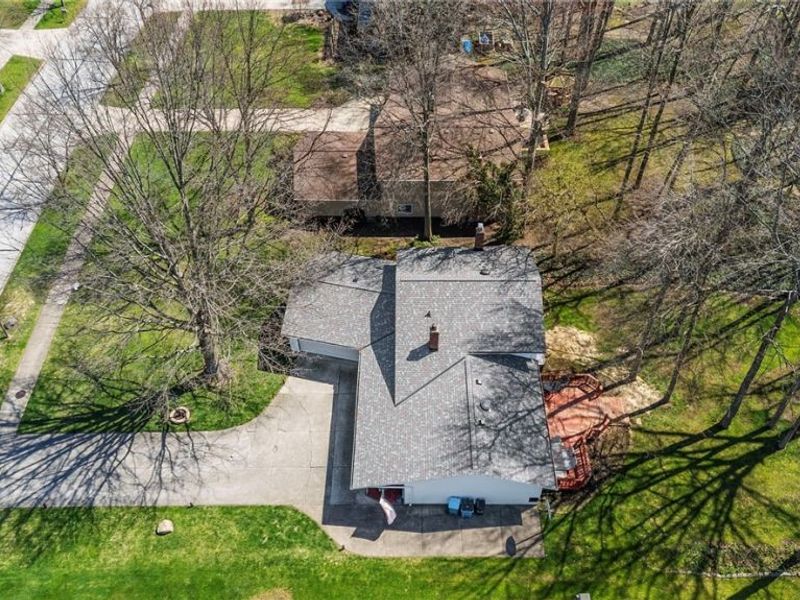 27491 Linwood Circle , North Olmsted, OH 44070 Photo 33