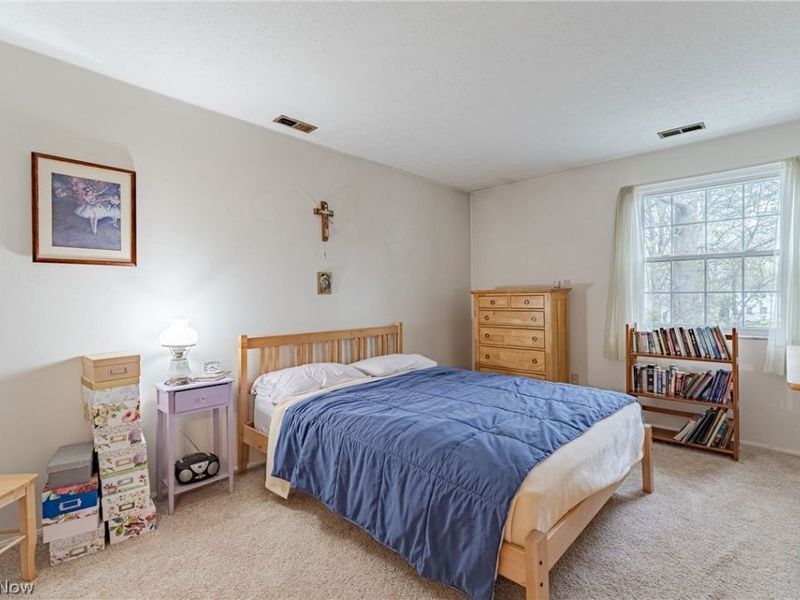 2720 Pease Drive , Unit 219N, Rocky River, OH 44116 Photo 9