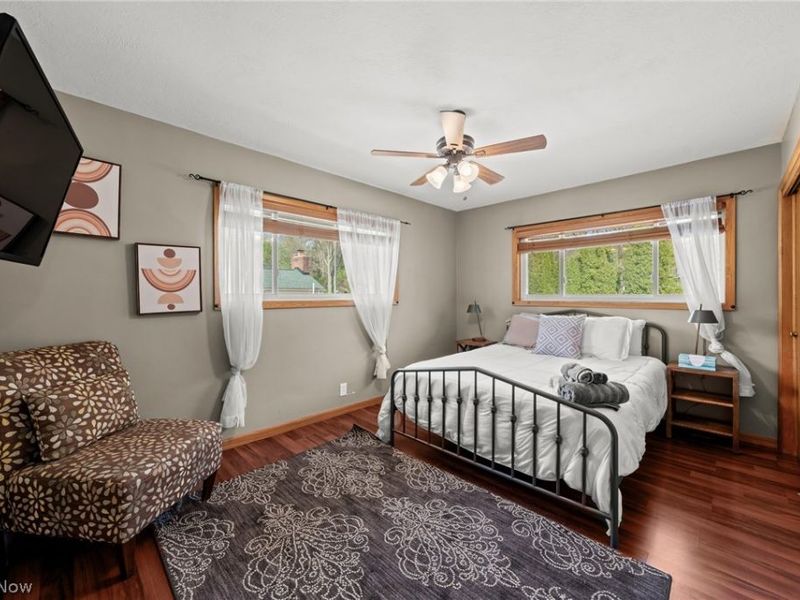 327 S Miller Road , Akron, OH 44333 Photo 14