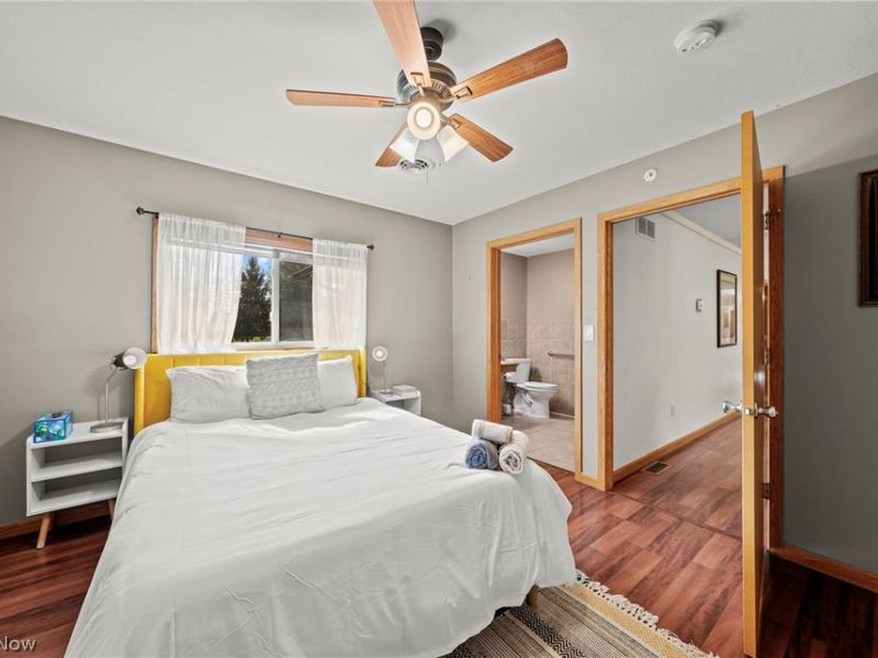 327 S Miller Road , Akron, OH 44333 Photo 28