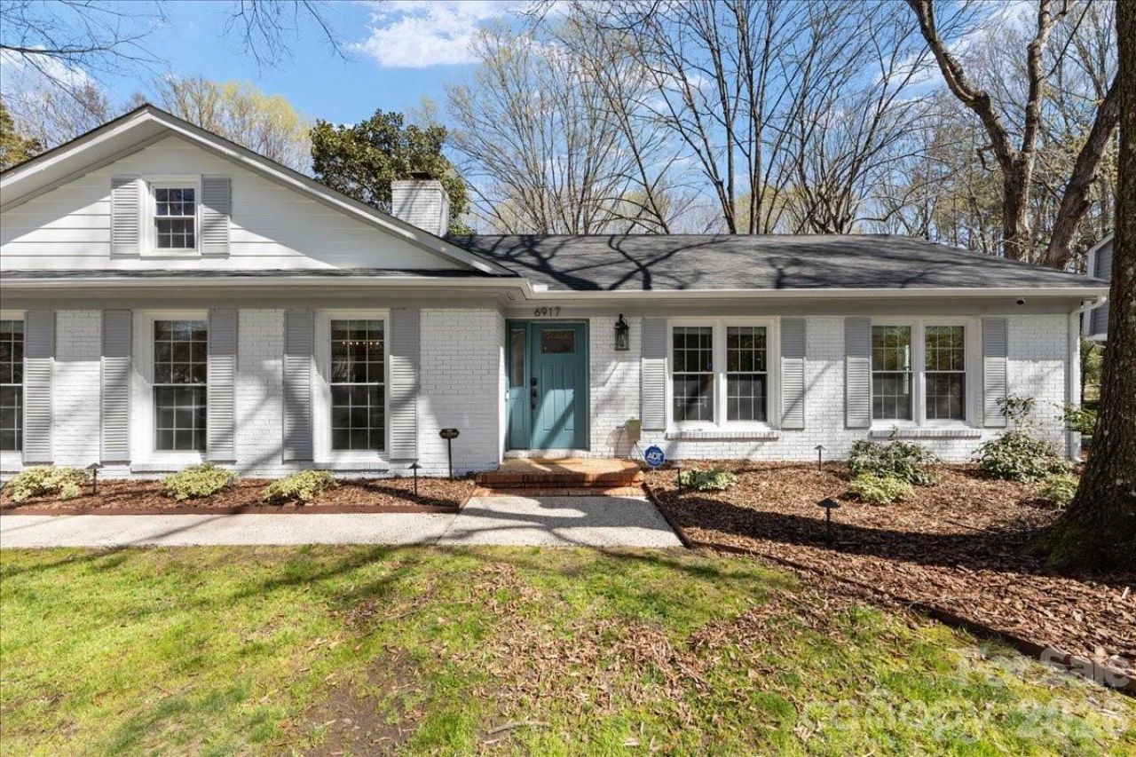 6917 Candlewyck Lane, Charlotte, NC 28226 Main Photo