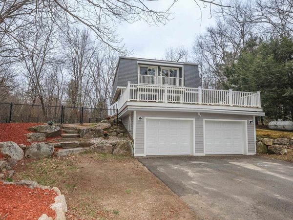 32 Murray Hill Road, Candia, NH 03034