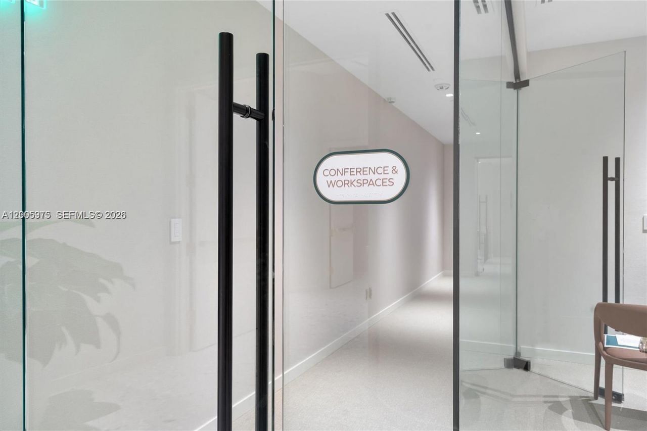 77 SE 5th St, Unit 4106, Miami, FL 33131 Photo