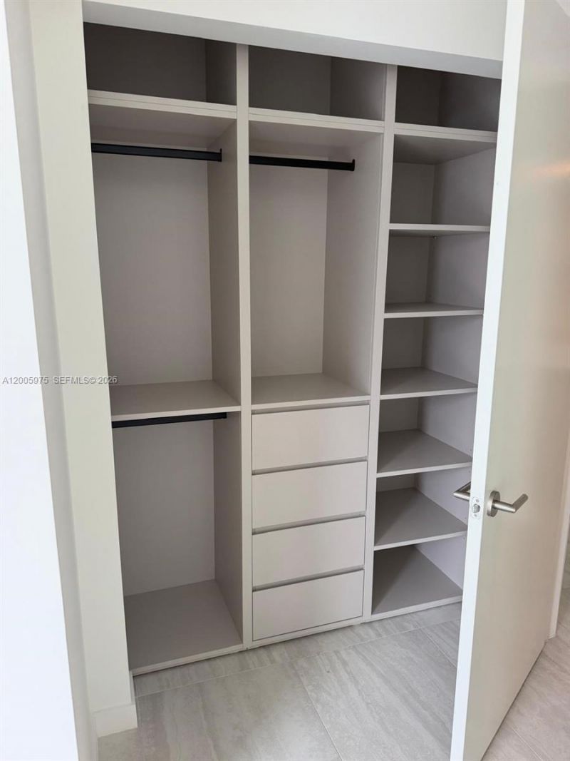 77 SE 5th St, Unit 4106, Miami, FL 33131 Photo