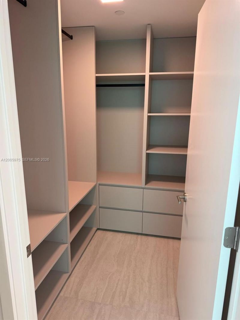 77 SE 5th St, Unit 4106, Miami, FL 33131 Photo