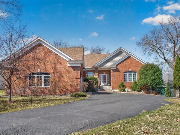 16215 37th Avenue N, Plymouth, MN 55446