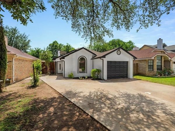 1713 Woodhall Way, Fort Worth, TX 76134