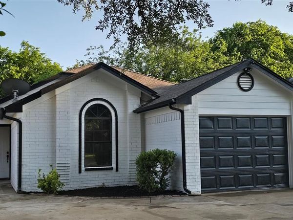 1713 Woodhall Way, Fort Worth, TX 76134