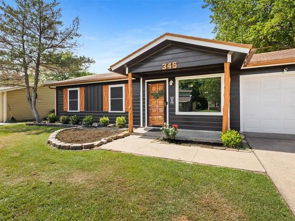 345 NW Lorna Street, Burleson, TX 76028