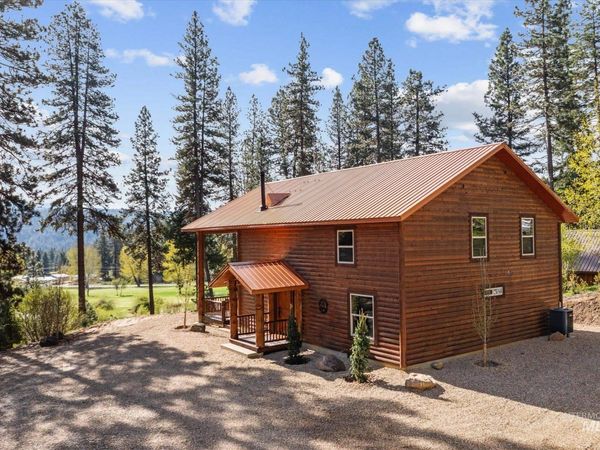 15 Starview Dr., Garden Valley, ID 83642