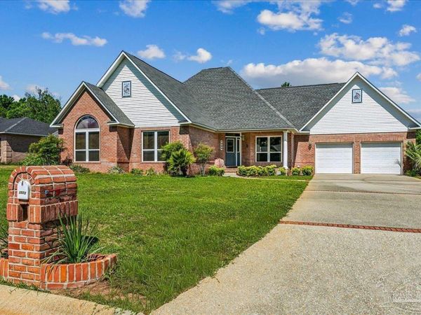 1505 Kings Rd, Cantonment, FL 32533