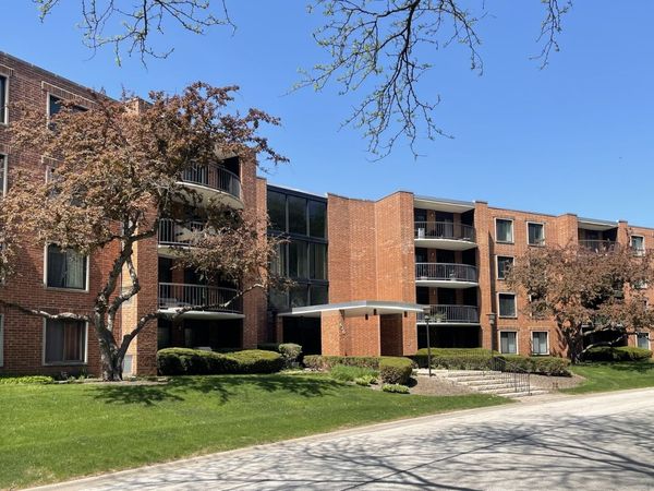 1615 E Central Road , Unit 417C, Arlington Heights, IL 60005