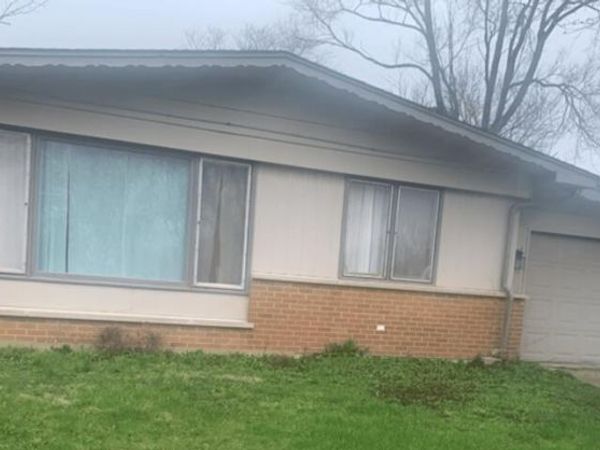 224 N Pleasant Drive , Glenwood, IL 60425