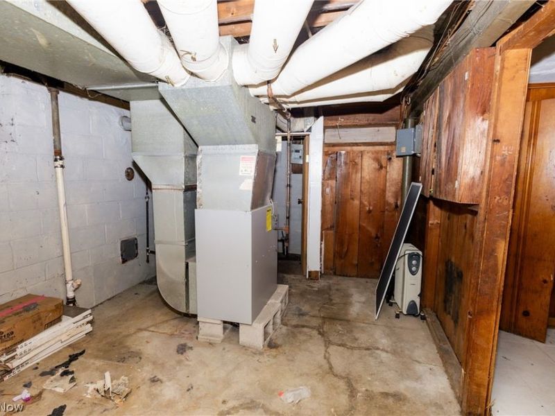 10413 Avon Avenue , Cleveland, OH 44105 Photo 25