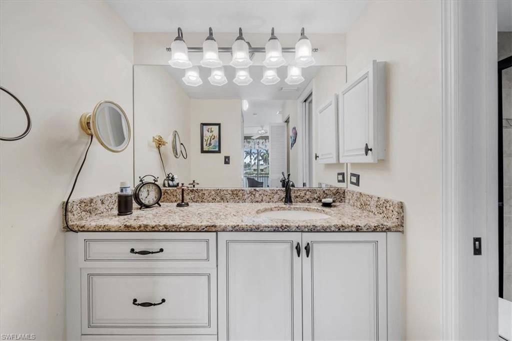 1926 SE 43rd St, Unit 217, Cape Coral, FL 33904 Photo