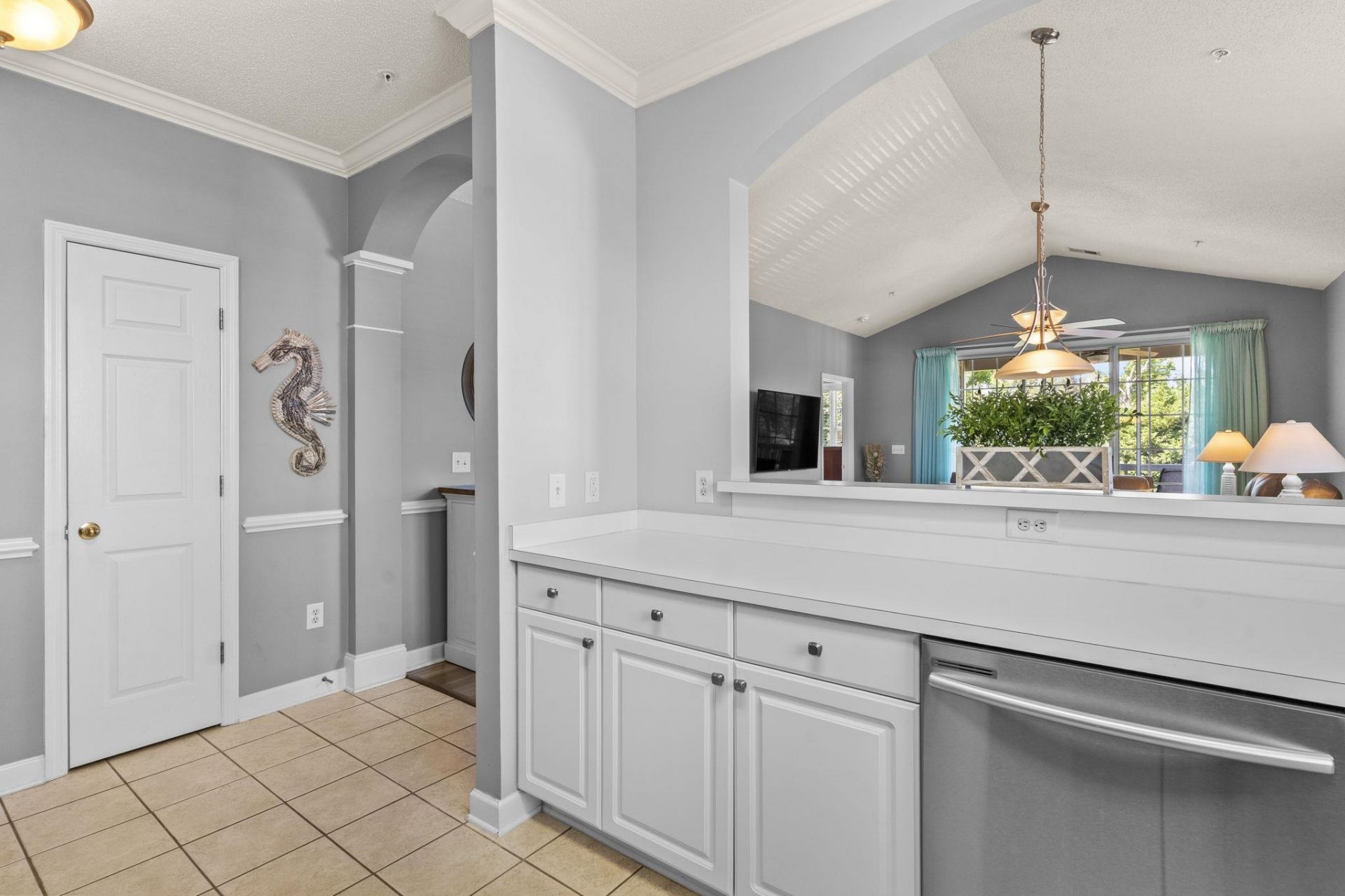 5801 Oyster Catcher Dr. Photo 10