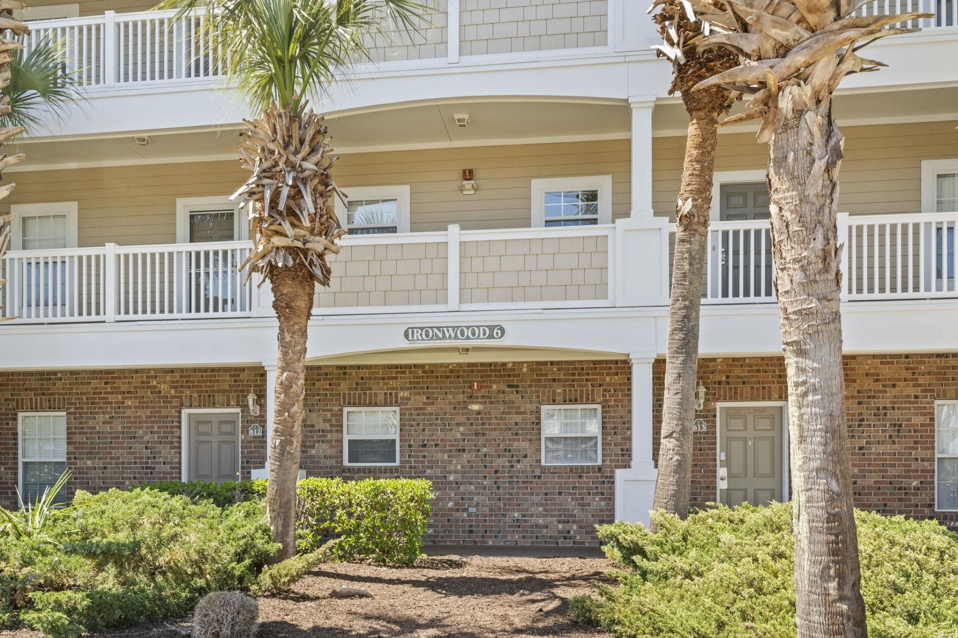 5801 Oyster Catcher Dr. Photo 3