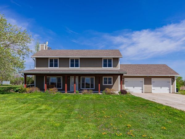 33055 Zook Spur Place , Madrid, IA 50156