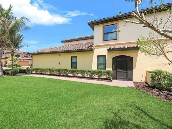 17401 Cherrywood CT , Unit 7404, BONITA SPRINGS, FL 34135