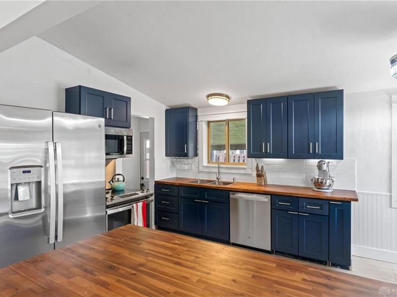 3355 Pobst Drive, Dayton, OH 45420 Photo 11