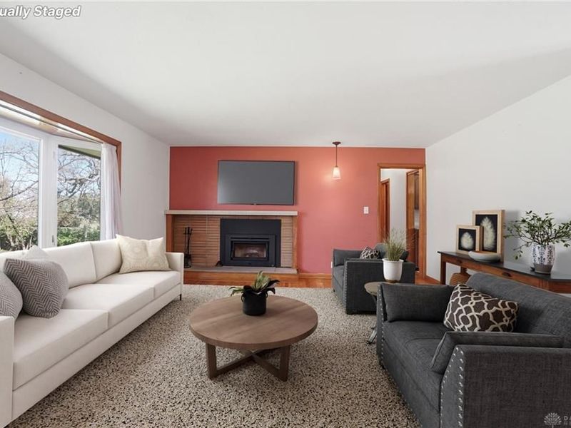 1047 Steven Circle Drive, Bethel Township, OH 45344 Photo 10