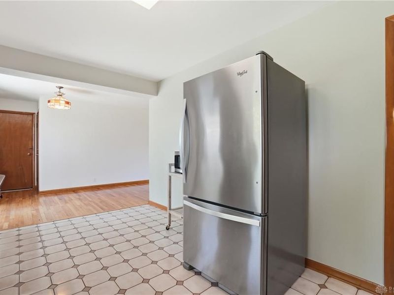 1047 Steven Circle Drive, Bethel Township, OH 45344 Photo 21