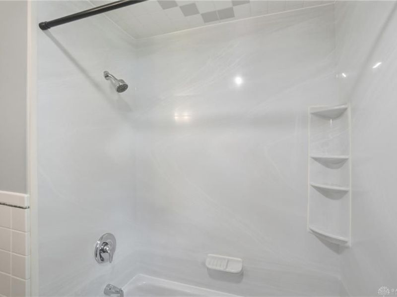 1047 Steven Circle Drive, Bethel Township, OH 45344 Photo 31