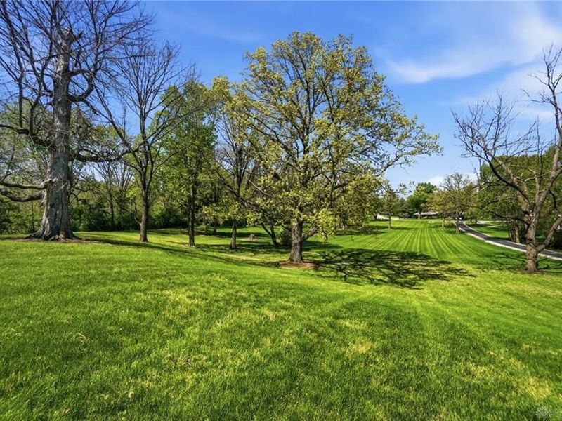 1047 Steven Circle Drive, Bethel Township, OH 45344 Photo 56